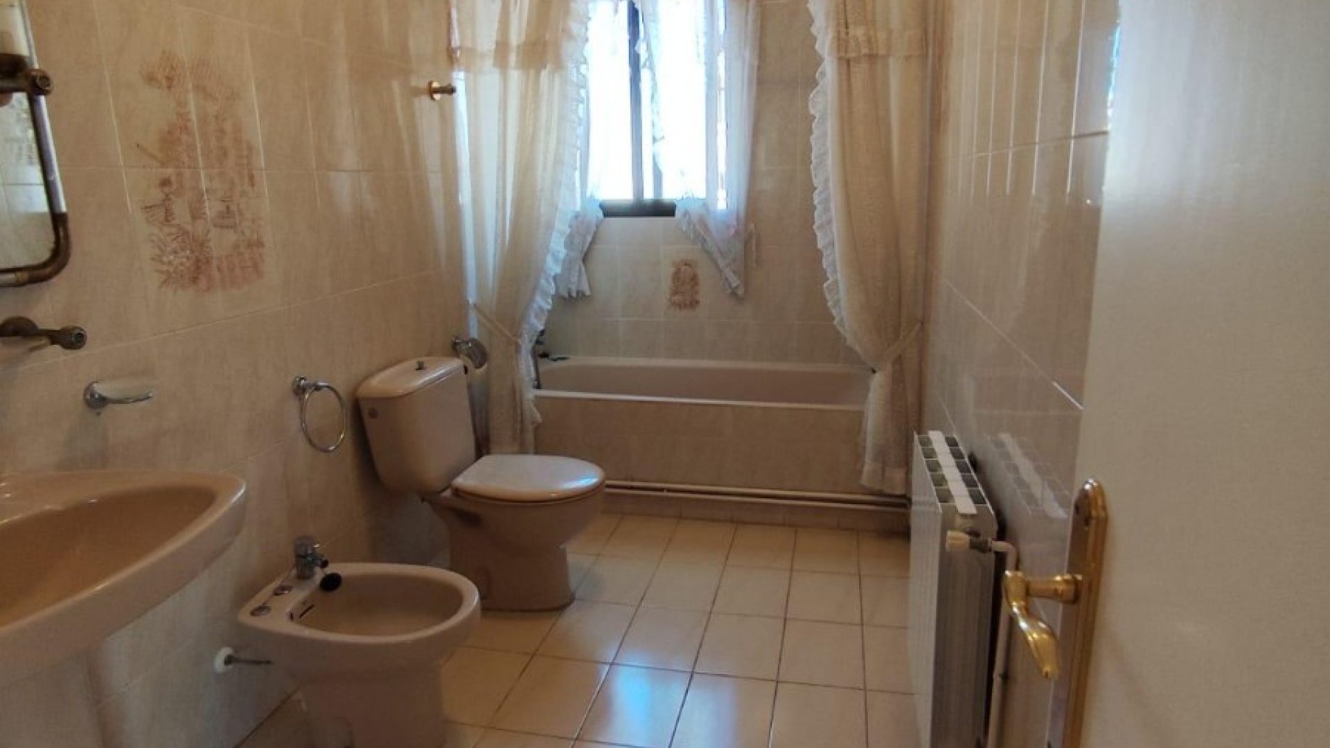 Reventa - Chalets -
Torrevieja - Center