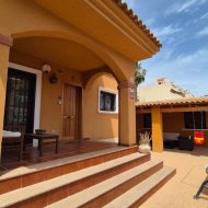 Reventa - Chalets -
Torrevieja - Costa Blanca