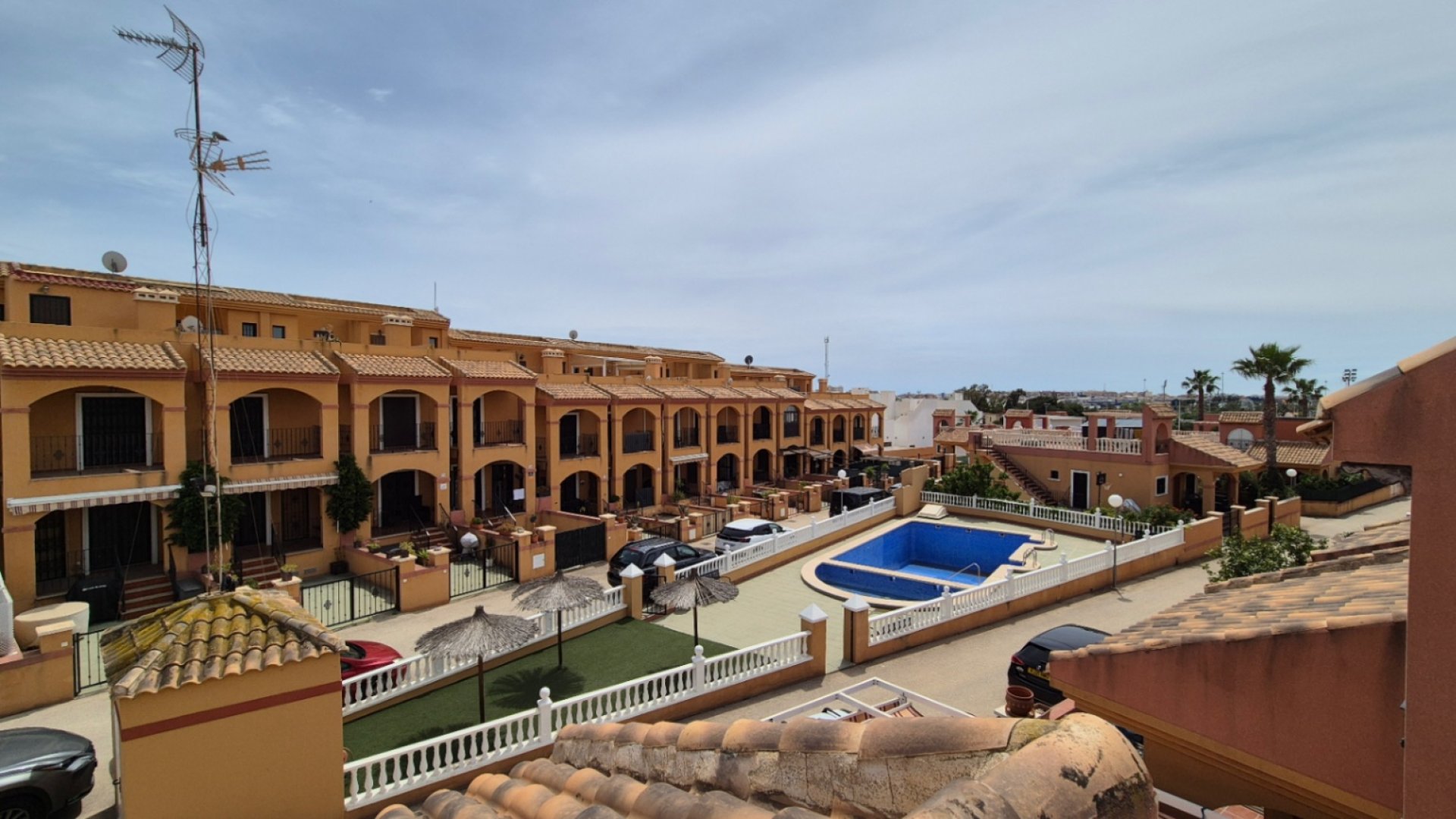 Reventa - Chalets -
Torrevieja - Costa Blanca