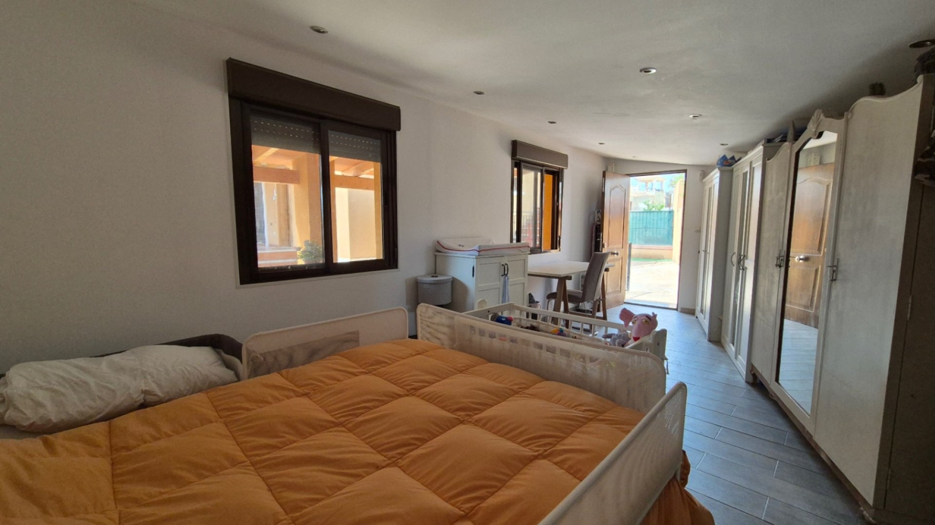 Reventa - Chalets -
Torrevieja - Costa Blanca