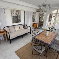 Reventa - Chalets -
Torrevieja - Costa Blanca