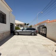 Reventa - Chalets -
Torrevieja - Costa Blanca