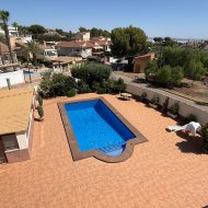 Reventa - Chalets -
Torrevieja - Costa Blanca