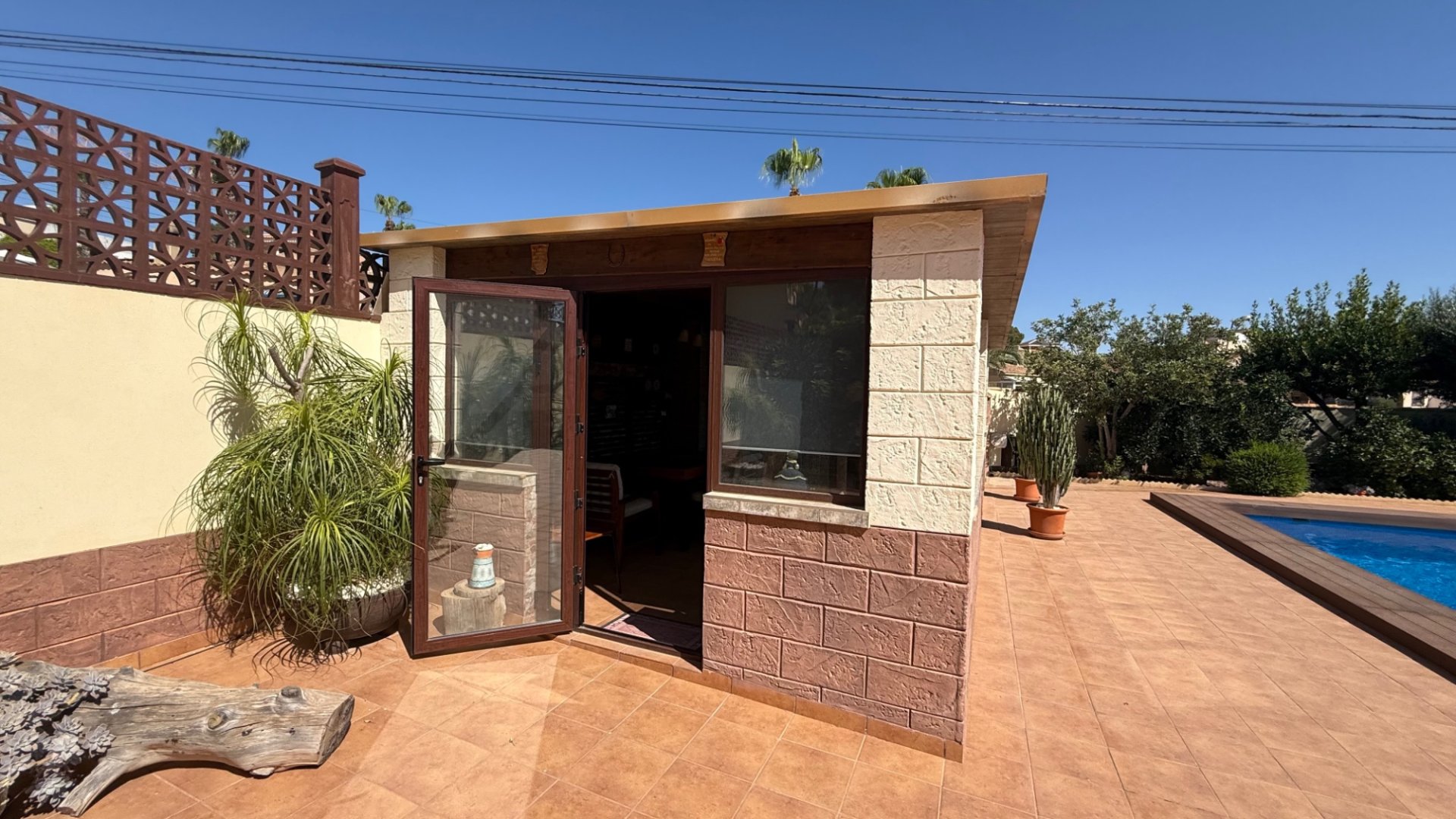 Reventa - Chalets -
Torrevieja - Costa Blanca