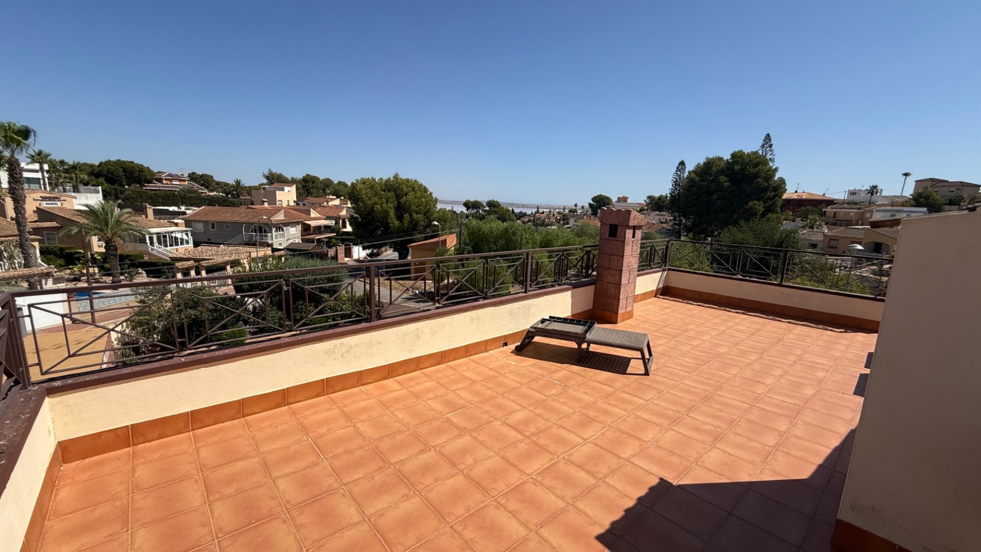 Reventa - Chalets -
Torrevieja - Costa Blanca