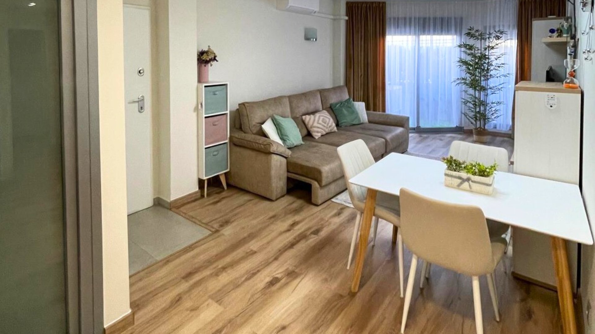 Reventa - Chalets -
Torrevieja - El Acequión - Los Náufragos
