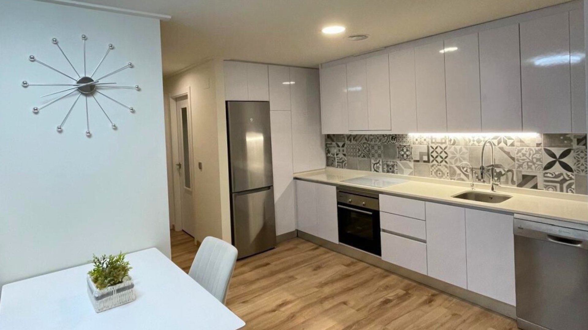 Reventa - Chalets -
Torrevieja - El Acequión - Los Náufragos