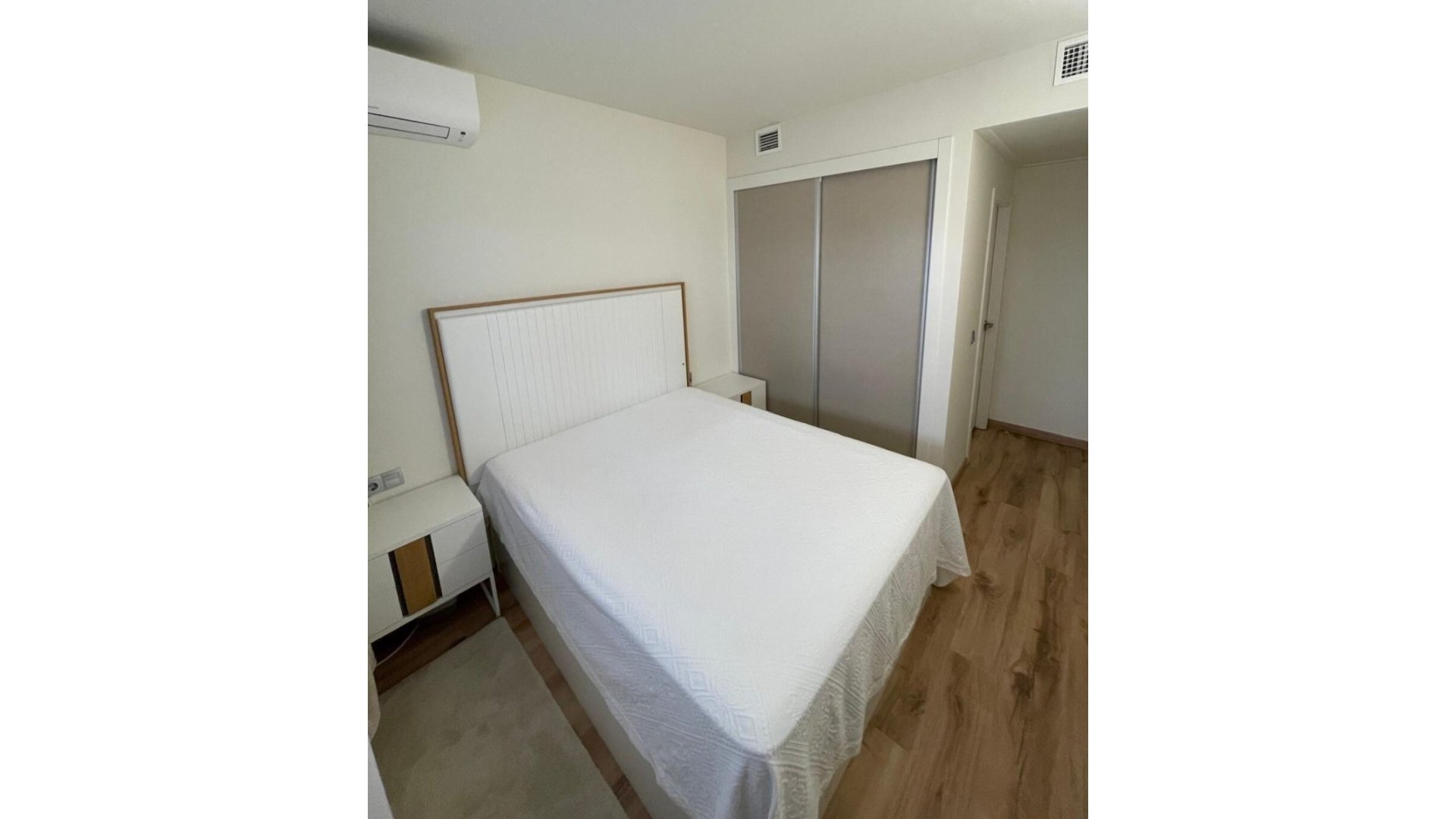 Reventa - Chalets -
Torrevieja - El Acequión - Los Náufragos