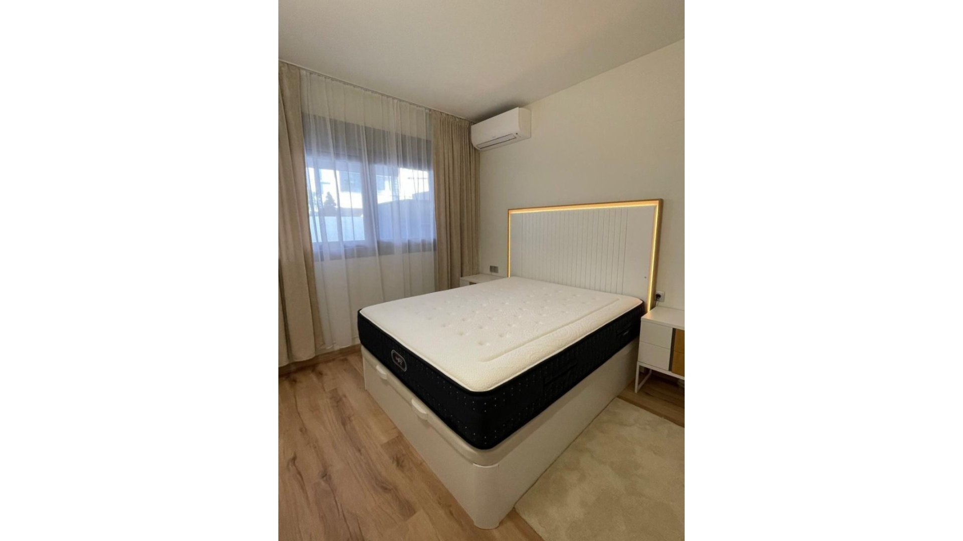 Reventa - Chalets -
Torrevieja - El Acequión - Los Náufragos