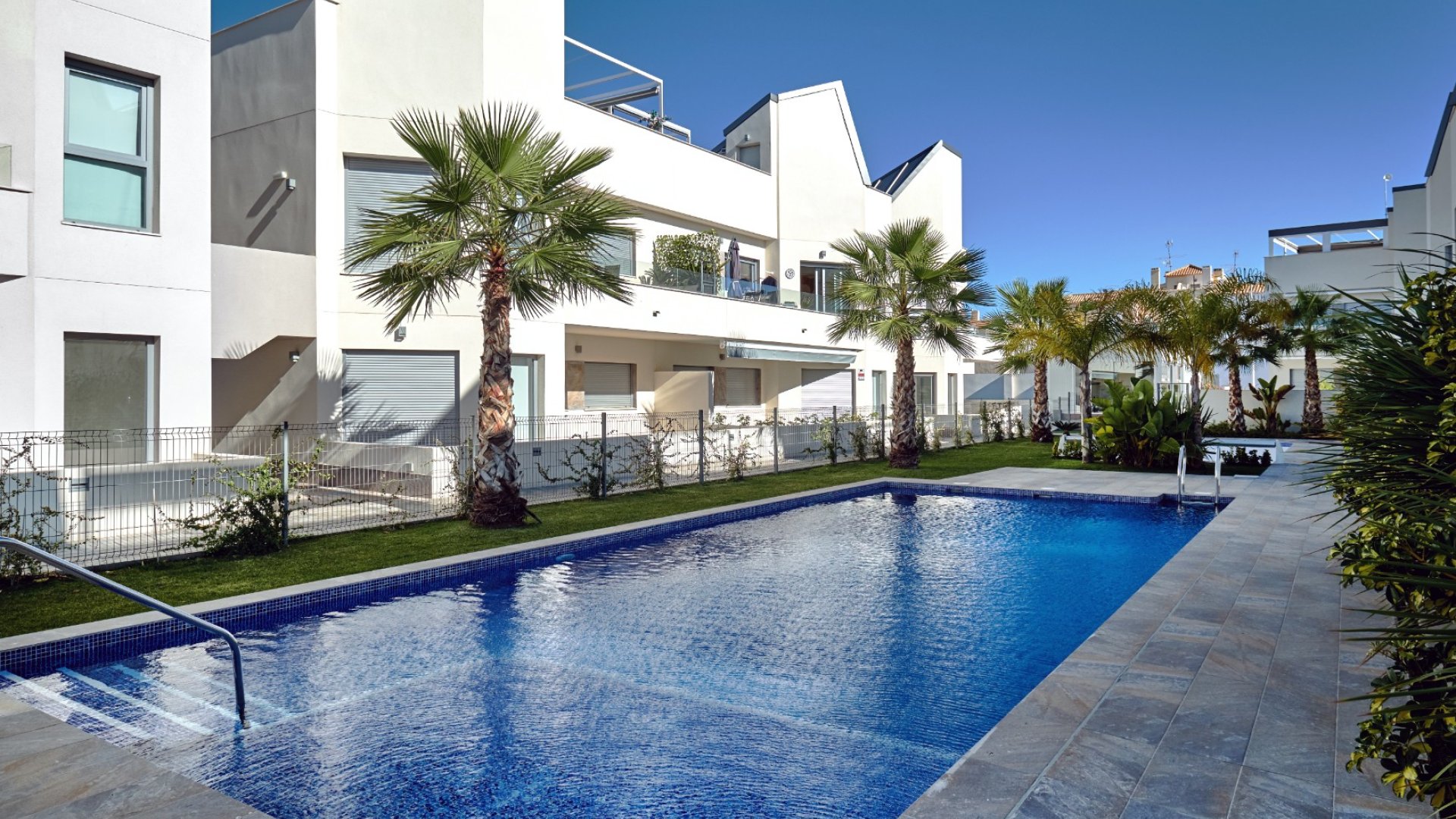 Reventa - Chalets -
Torrevieja - El Acequión - Los Náufragos