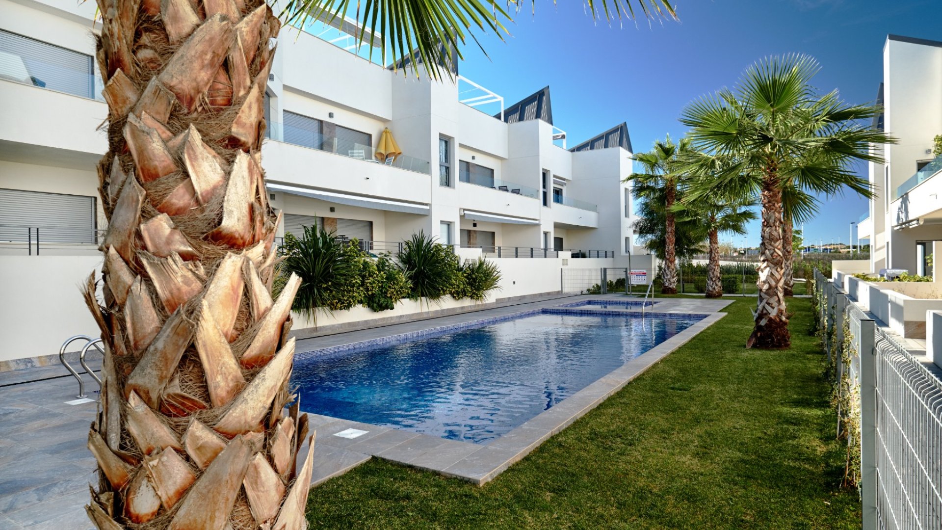 Reventa - Chalets -
Torrevieja - El Acequión - Los Náufragos