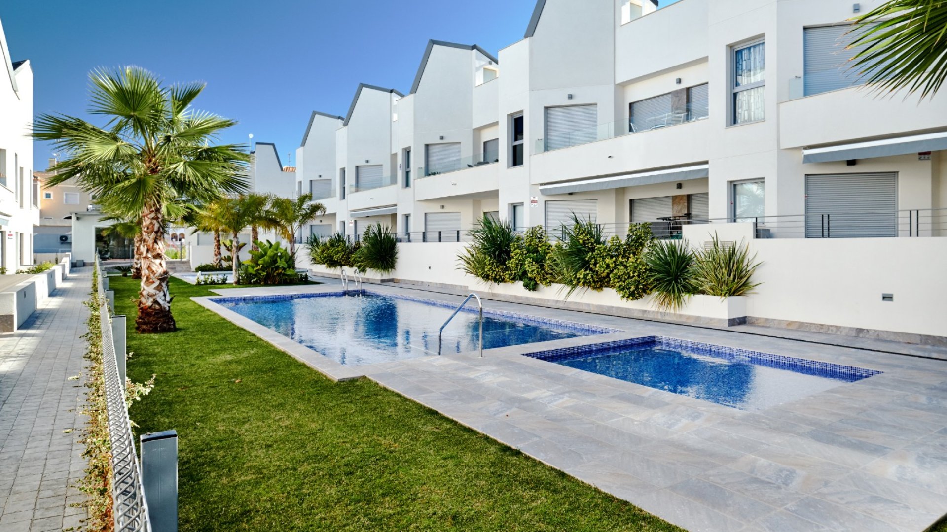 Reventa - Chalets -
Torrevieja - El Acequión - Los Náufragos
