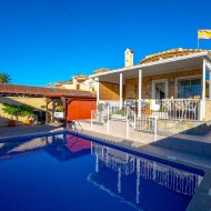 Reventa - Chalets -
Torrevieja - El Chaparral