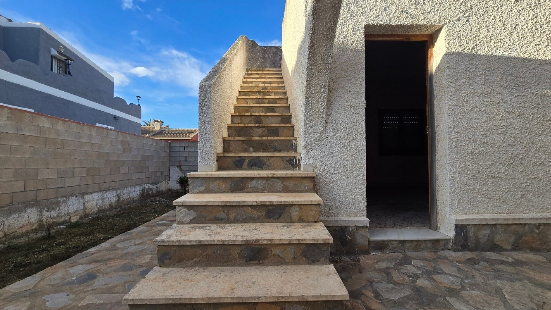 Reventa - Chalets -
Torrevieja - El Chaparral