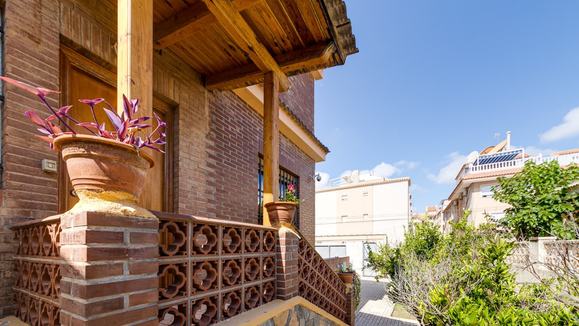 Reventa - Chalets -
Torrevieja - La Mata