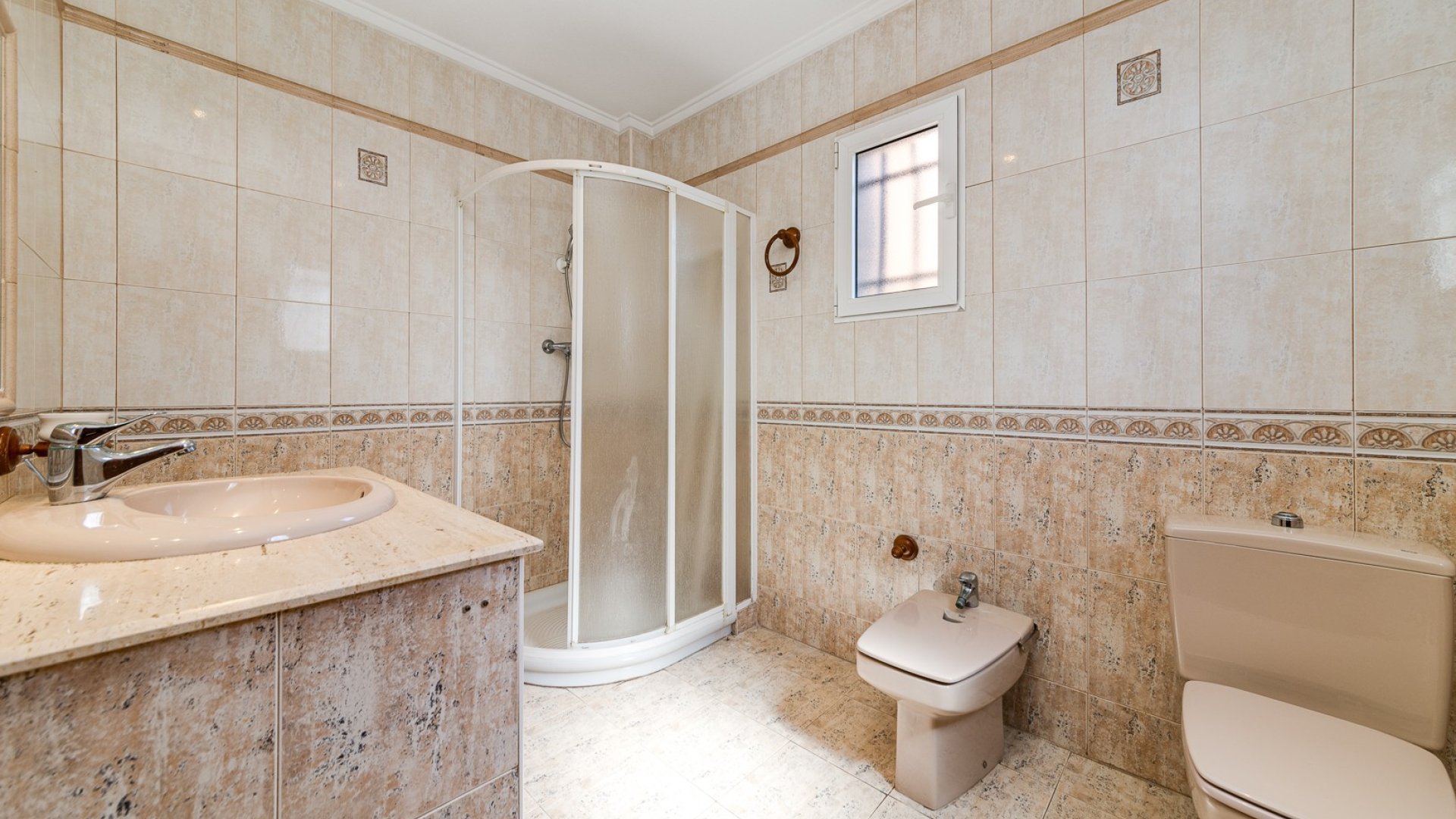 Reventa - Chalets -
Torrevieja - La Mata