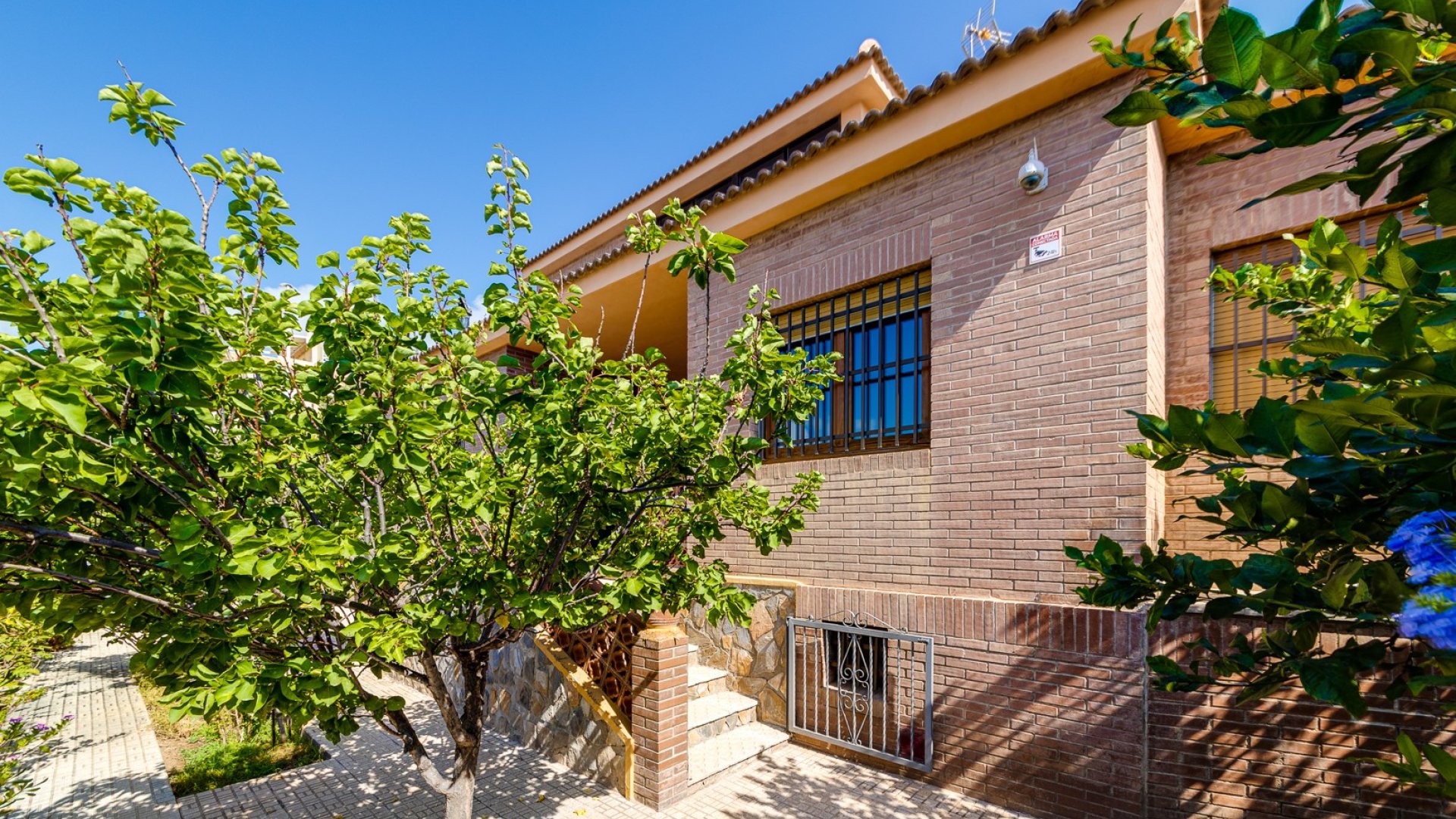 Reventa - Chalets -
Torrevieja - La Mata