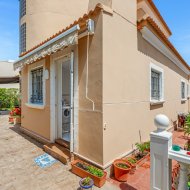 Reventa - Chalets -
Torrevieja - La Mata