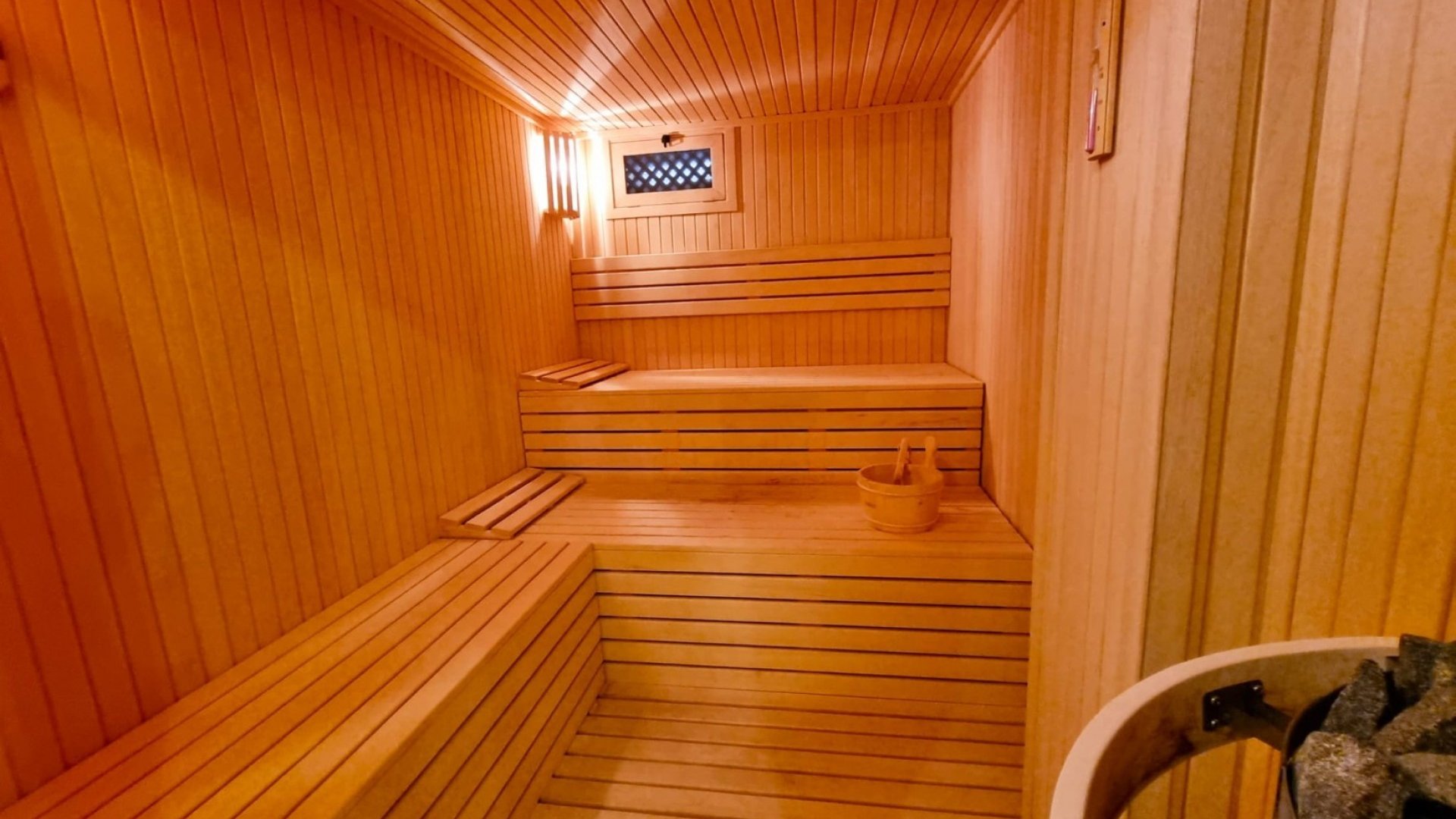 Reventa - Chalets -
Torrevieja - La Mata