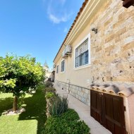 Reventa - Chalets -
Torrevieja - La Siesta