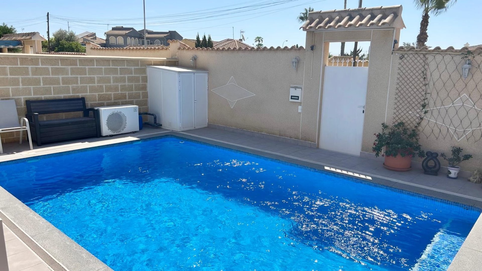 Reventa - Chalets -
Torrevieja - La Siesta