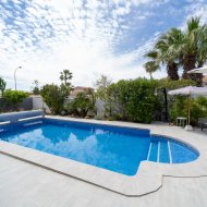 Reventa - Chalets -
Torrevieja - La Siesta