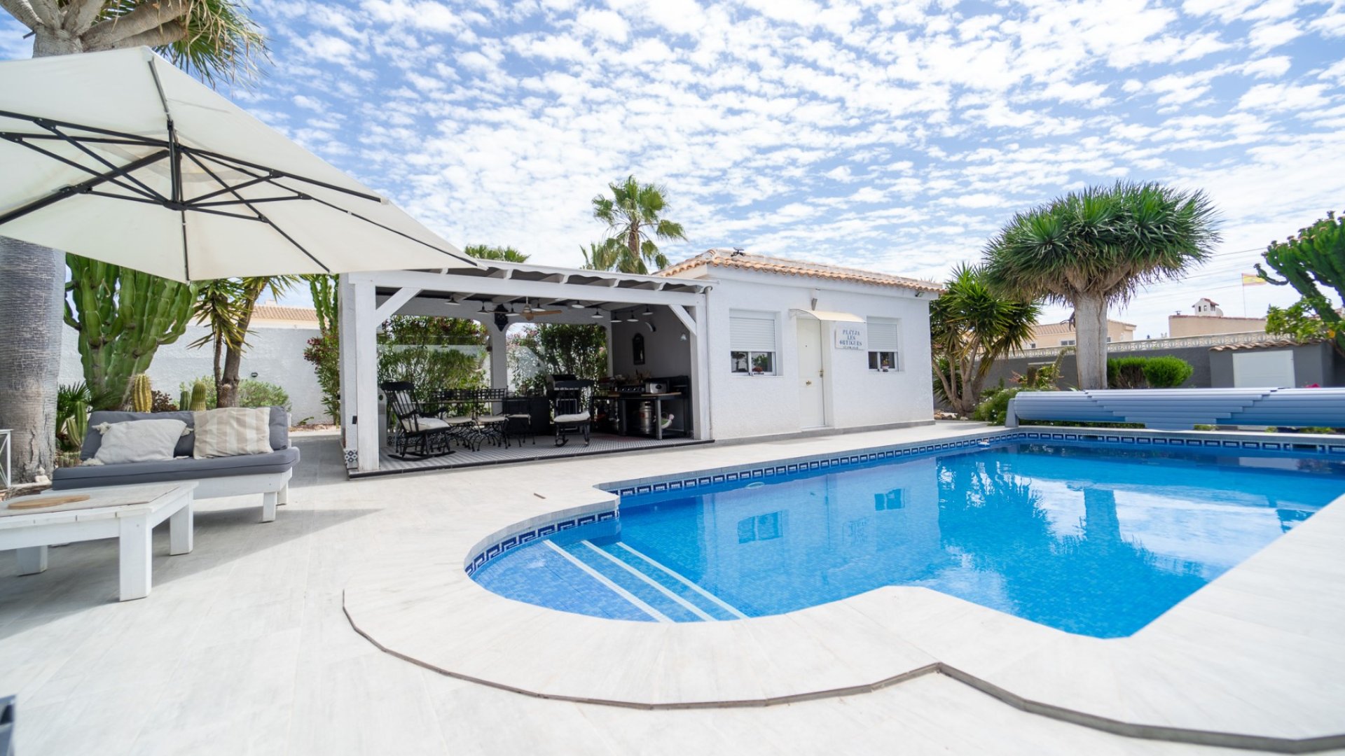 Reventa - Chalets -
Torrevieja - La Siesta
