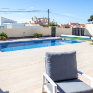 Reventa - Chalets -
Torrevieja - La Siesta
