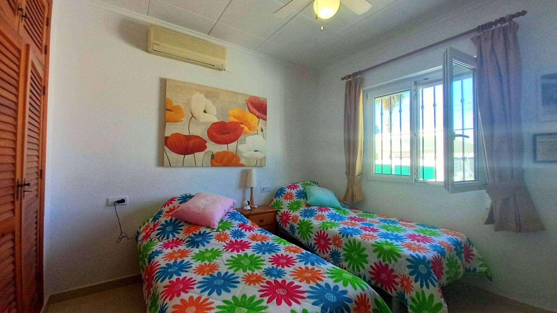 Reventa - Chalets -
Torrevieja - La Siesta