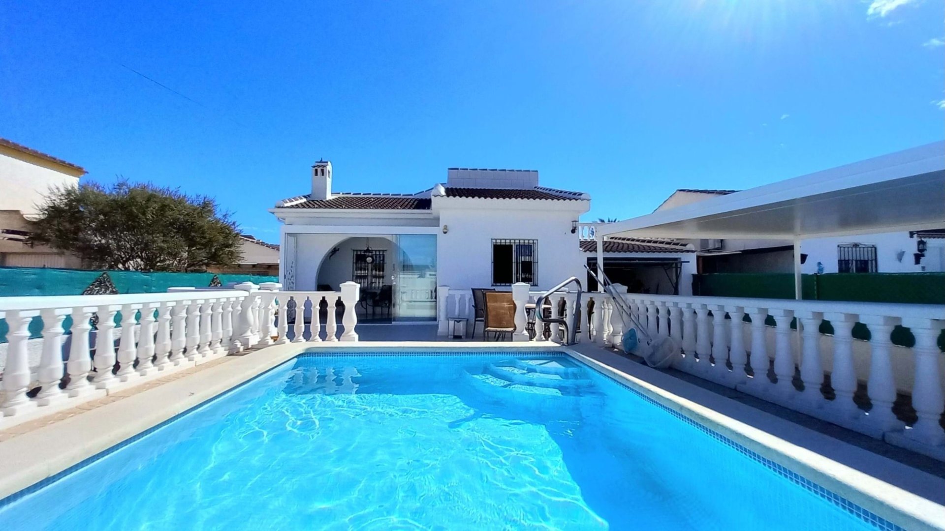 Reventa - Chalets -
Torrevieja - La Siesta