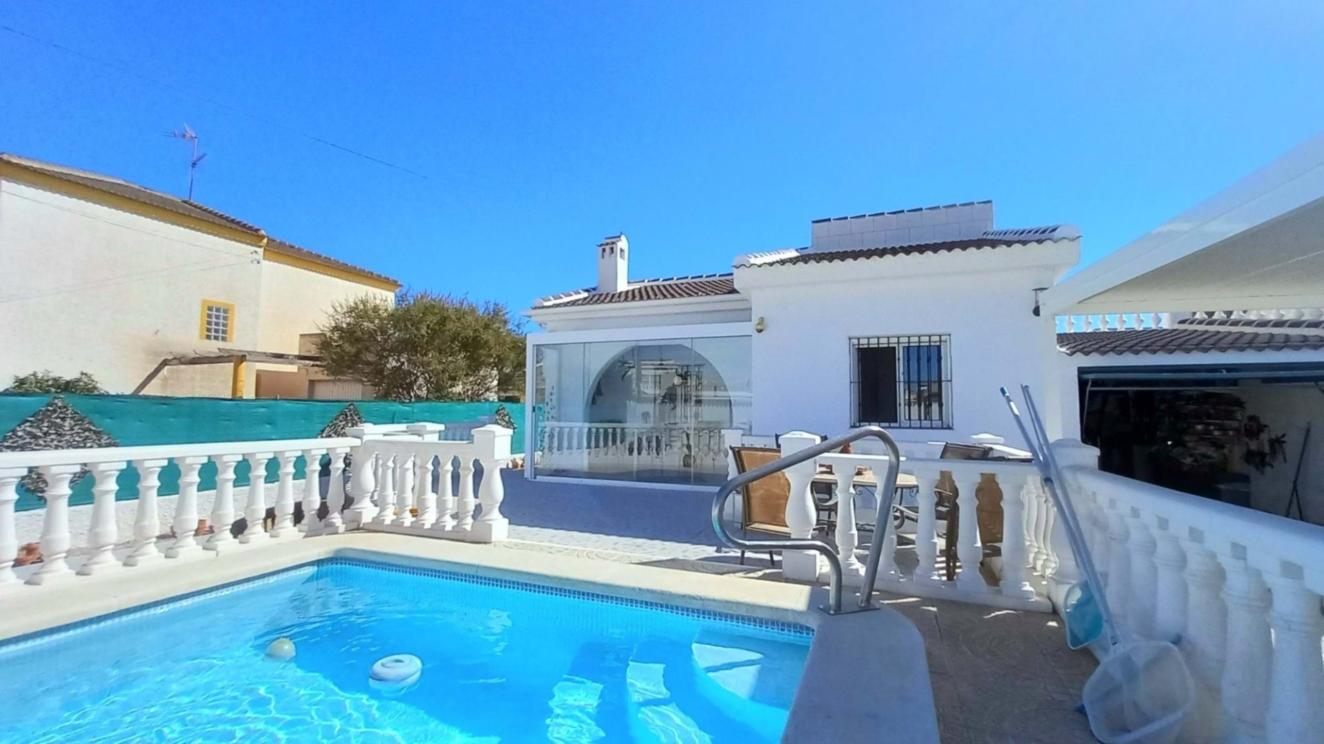 Reventa - Chalets -
Torrevieja - La Siesta