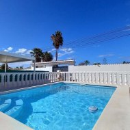 Reventa - Chalets -
Torrevieja - La Siesta