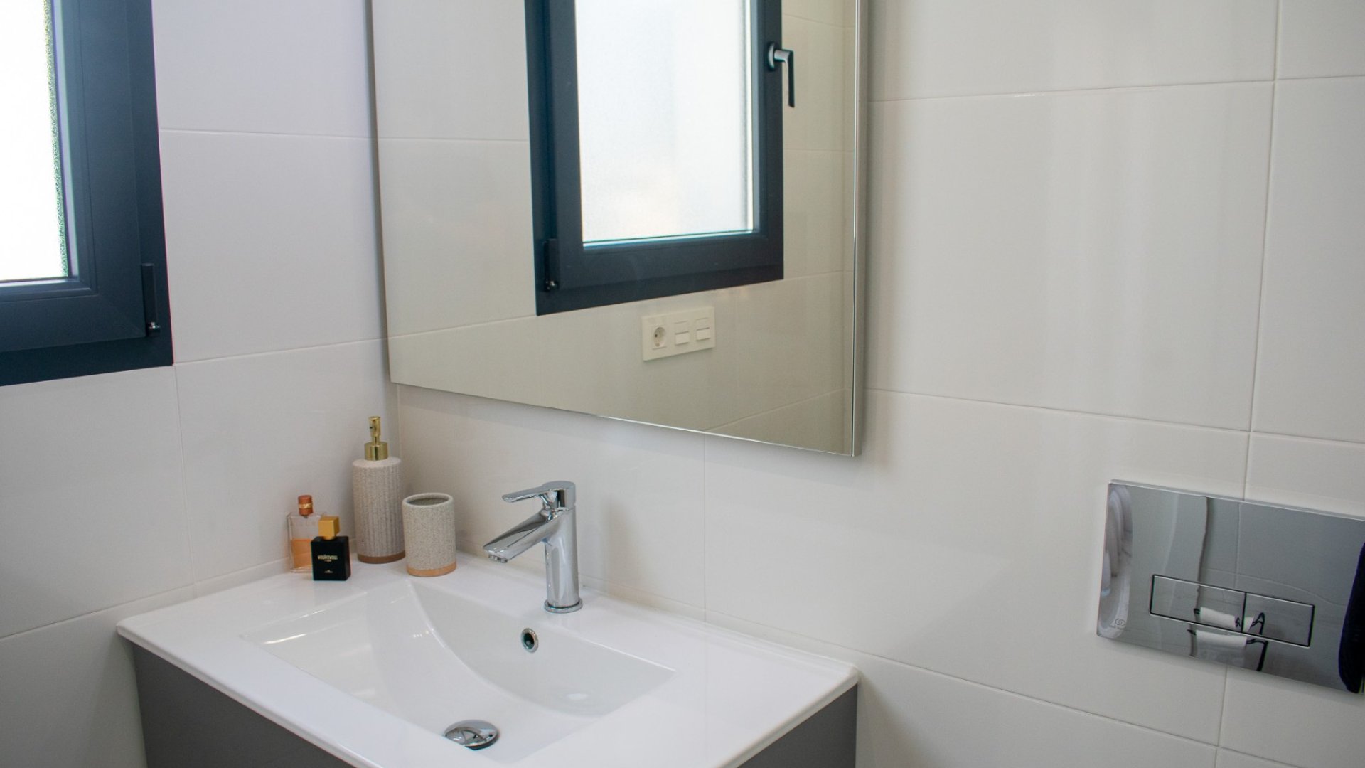 Reventa - Chalets -
Torrevieja - La Siesta