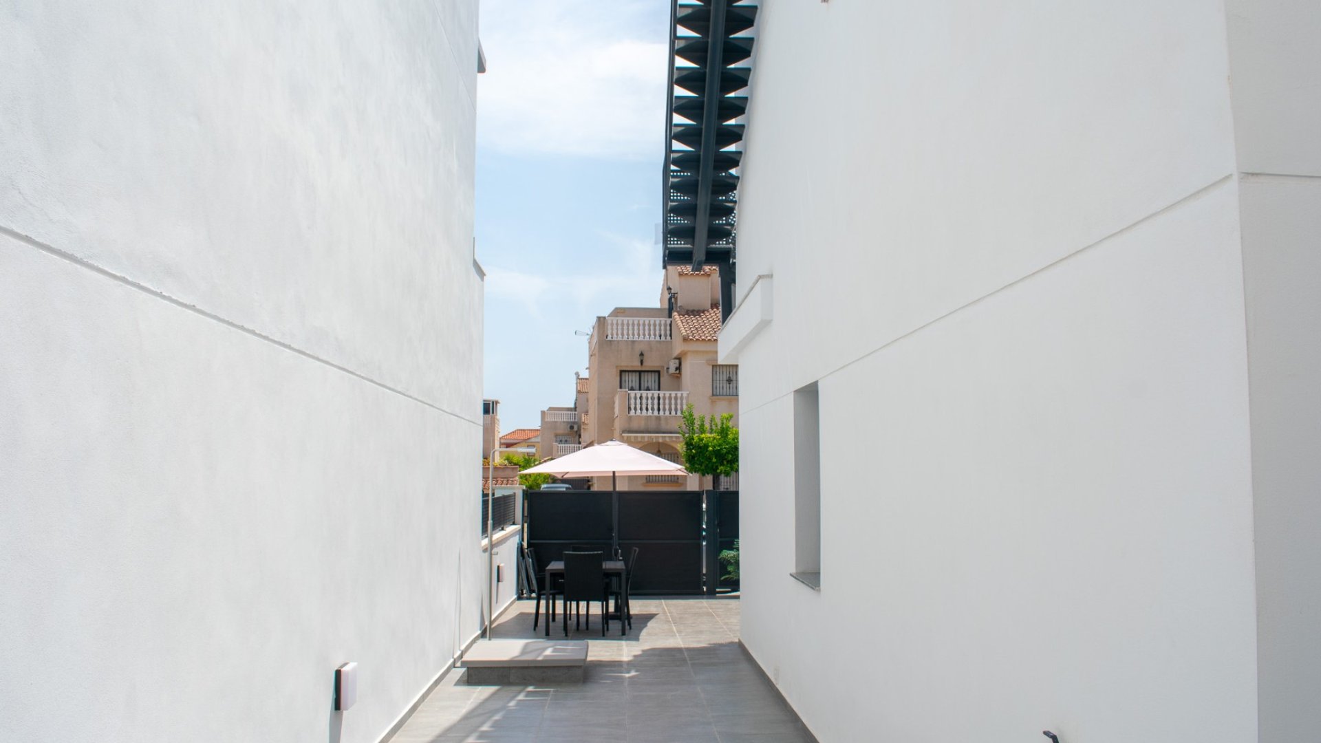 Reventa - Chalets -
Torrevieja - La Siesta