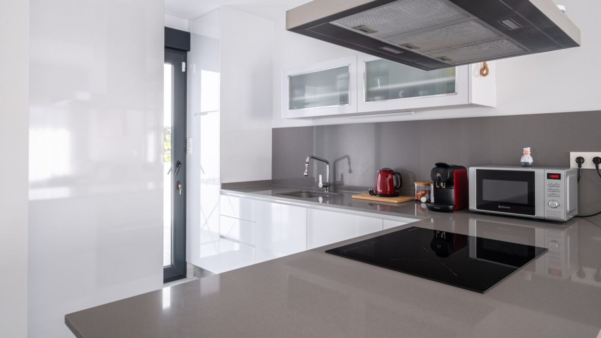 Reventa - Chalets -
Torrevieja - La Siesta