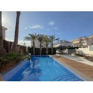 Reventa - Chalets -
Torrevieja - La veleta