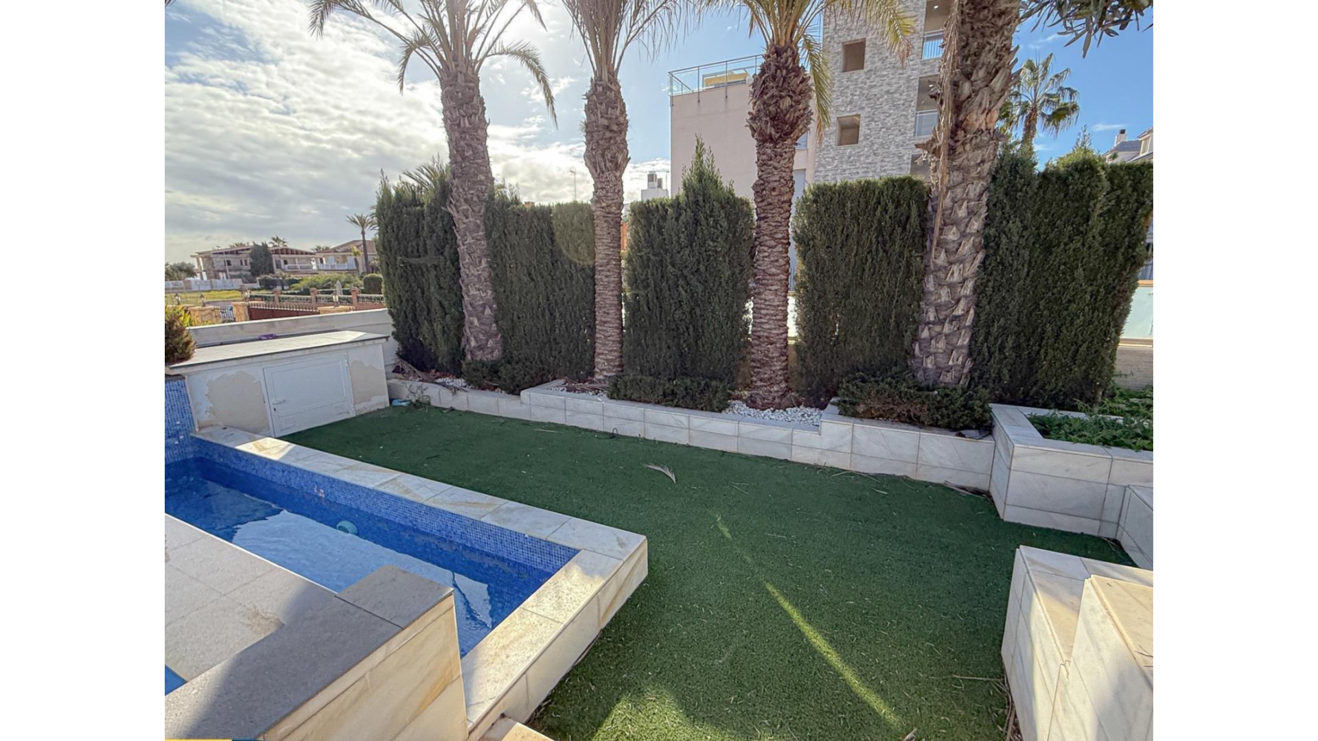 Reventa - Chalets -
Torrevieja - La veleta
