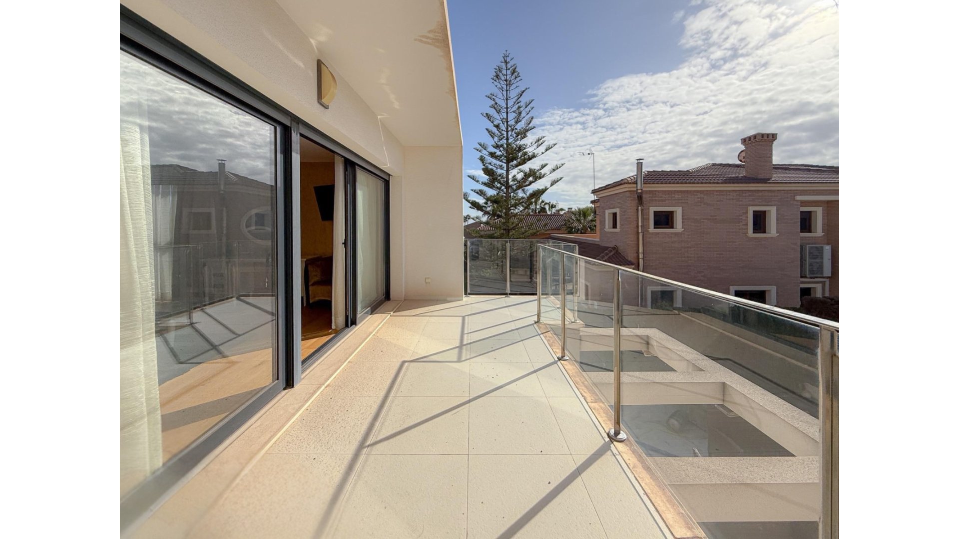 Reventa - Chalets -
Torrevieja - La veleta