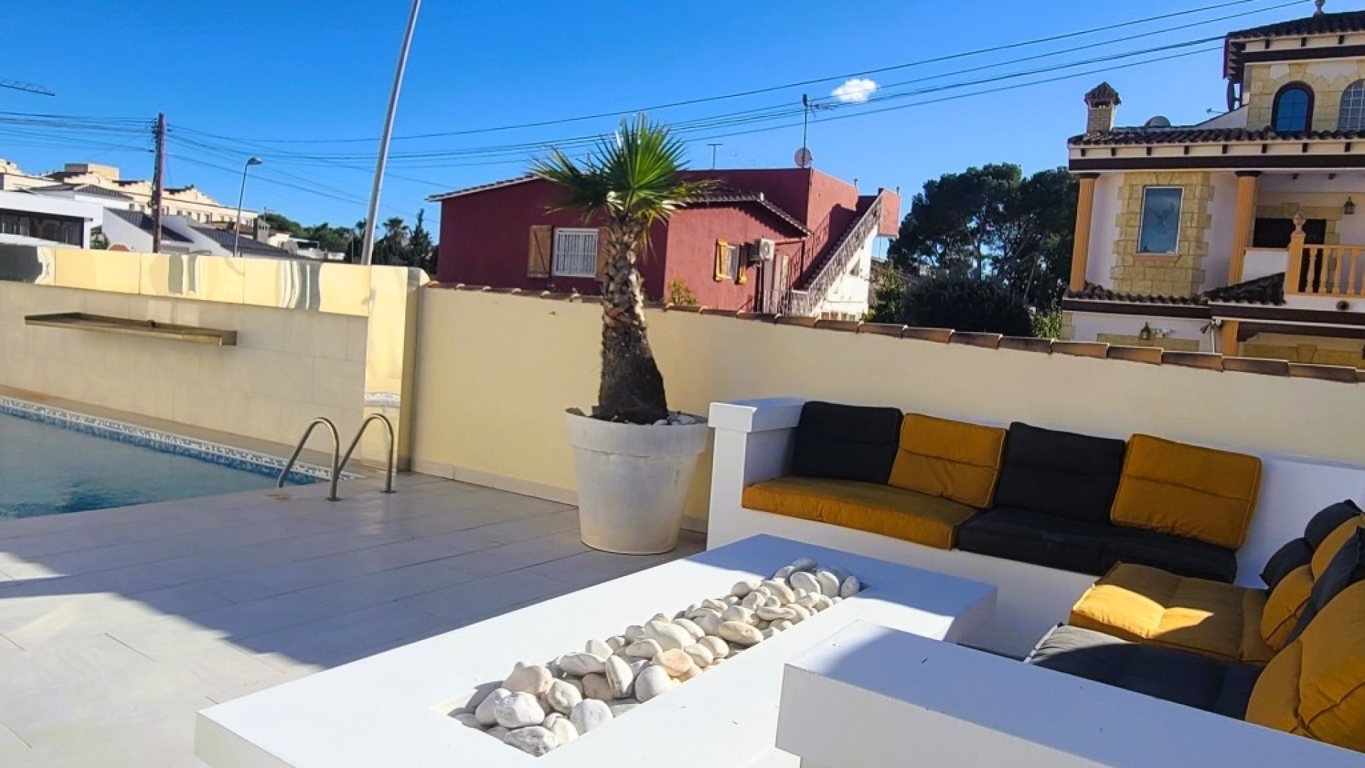 Reventa - Chalets -
Torrevieja - Los Balcones