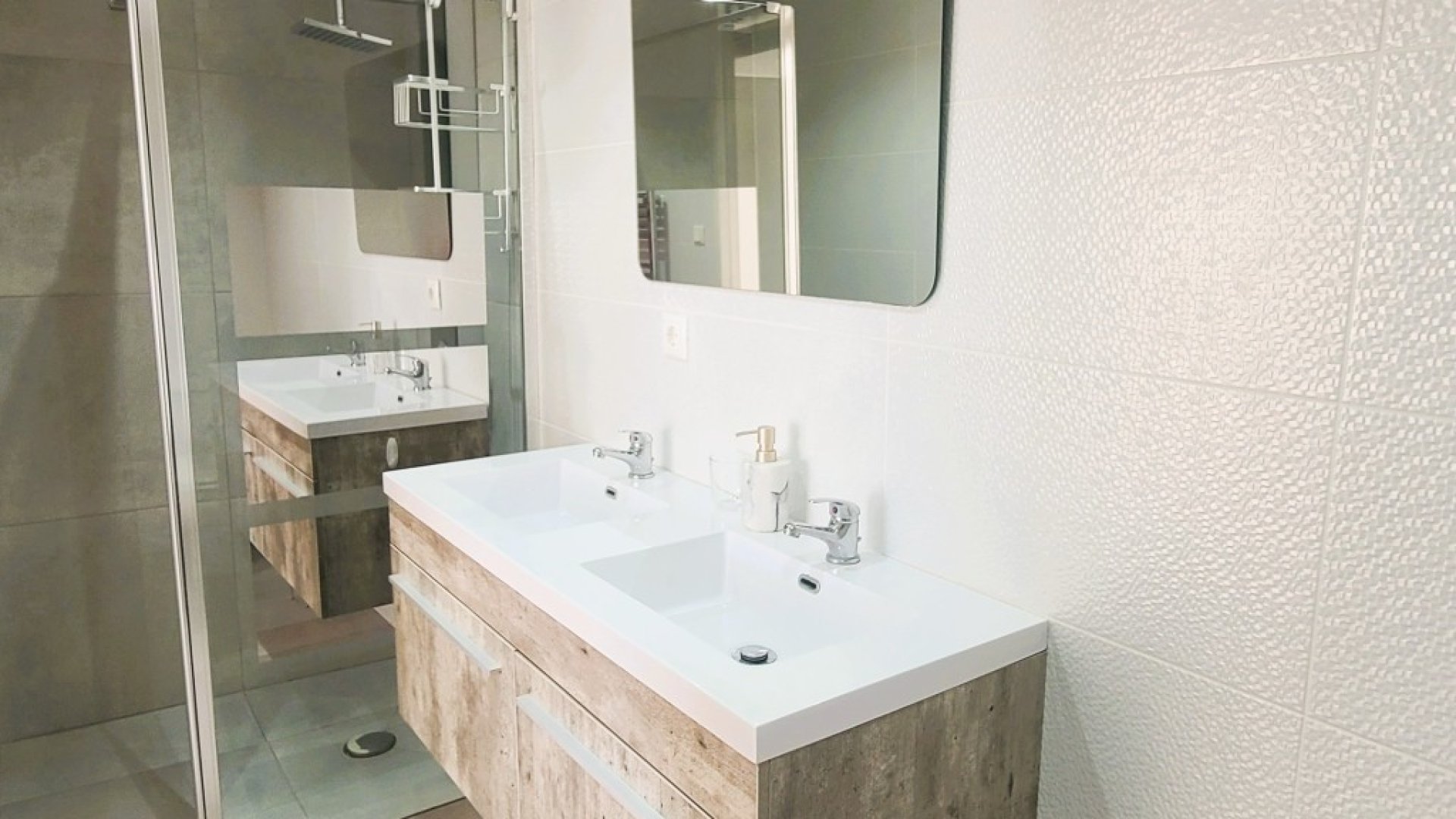 Reventa - Chalets -
Torrevieja - Los Balcones