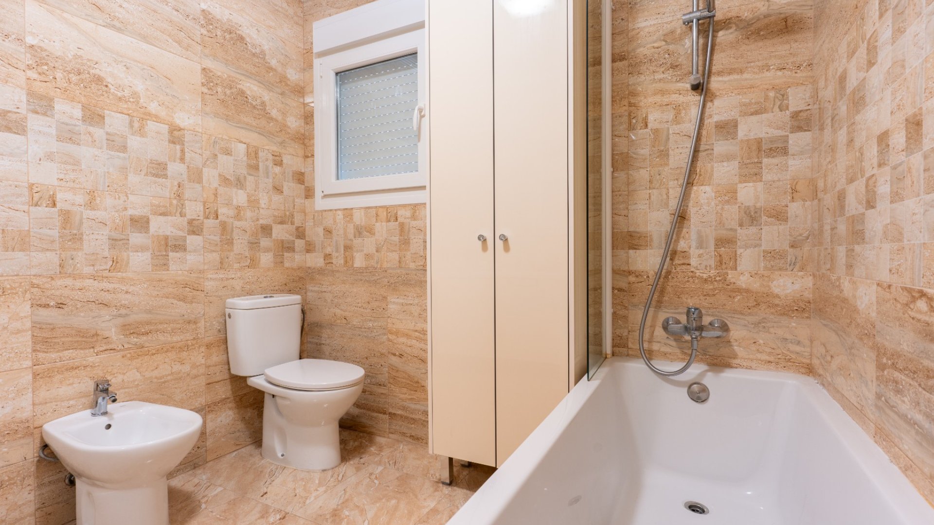 Reventa - Chalets -
Torrevieja - Los Balcones