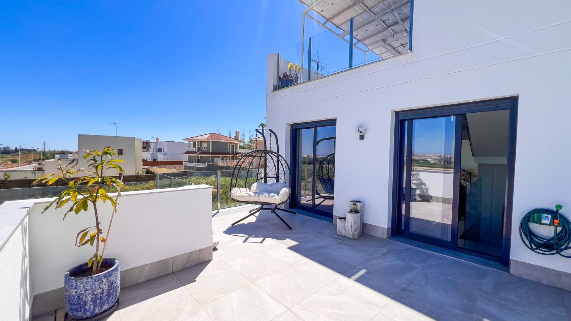 Reventa - Chalets -
Torrevieja - Los Balcones