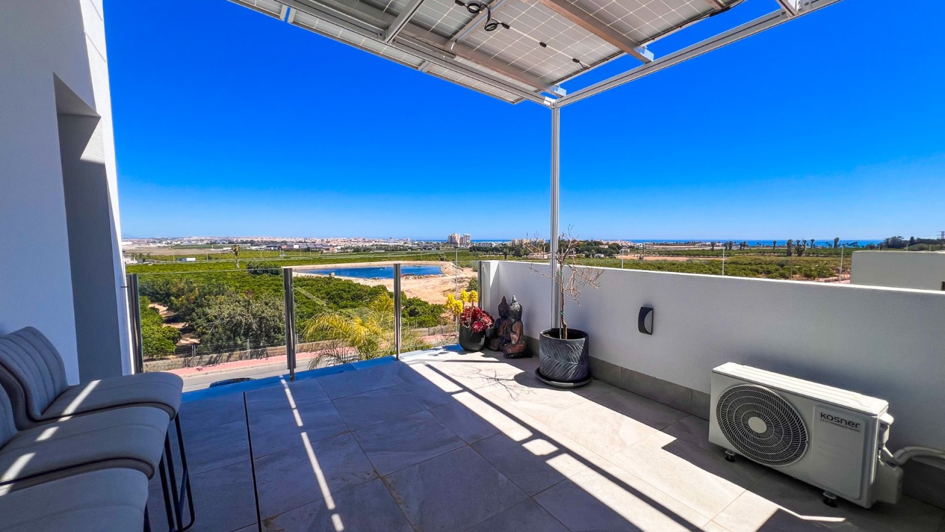 Reventa - Chalets -
Torrevieja - Los Balcones