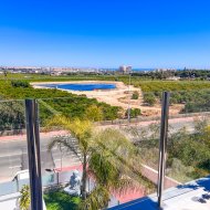 Reventa - Chalets -
Torrevieja - Los Balcones