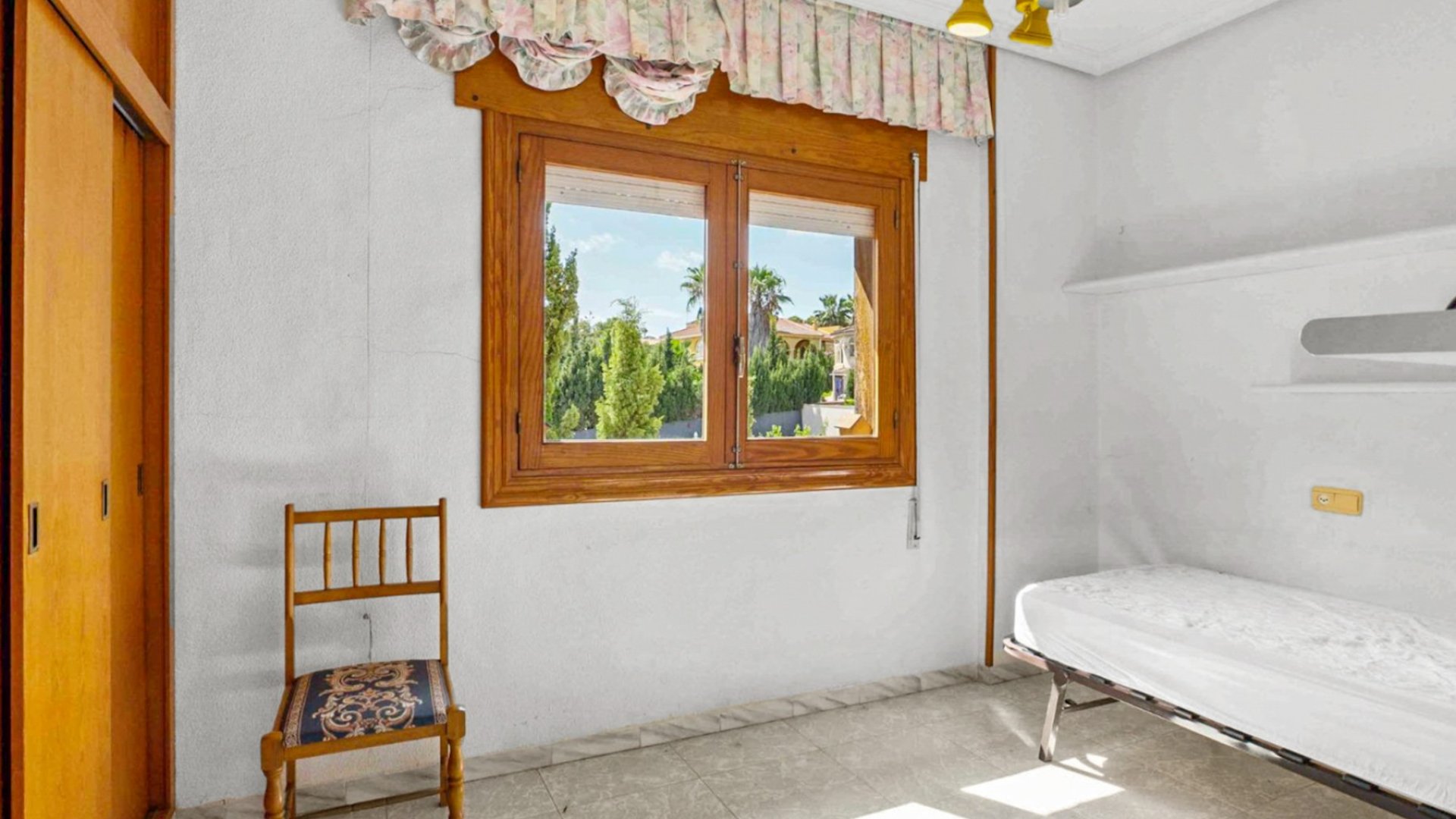Reventa - Chalets -
Torrevieja - Los Balcones