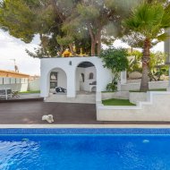 Reventa - Chalets -
Torrevieja - Los Balcones