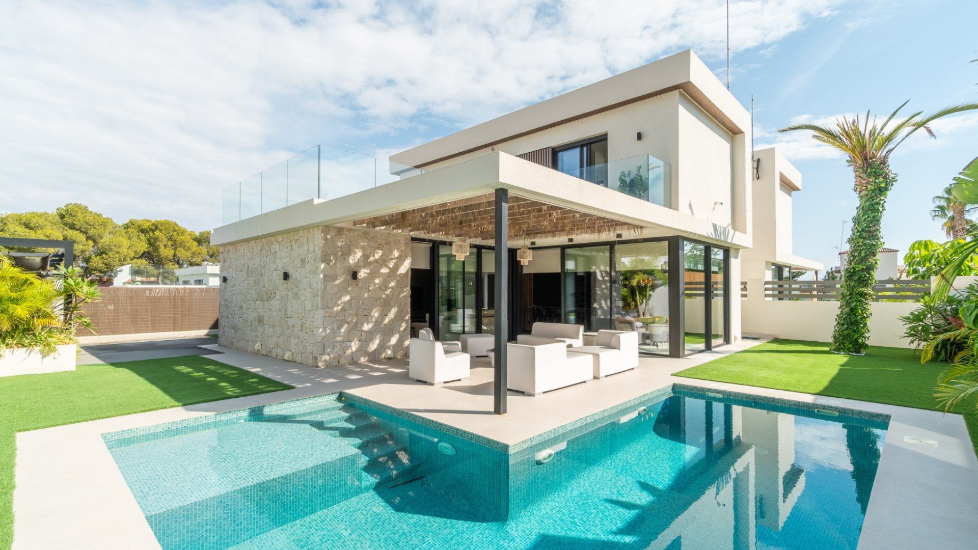 Reventa - Chalets -
Torrevieja - Los Balcones