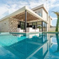 Reventa - Chalets -
Torrevieja - Los Balcones