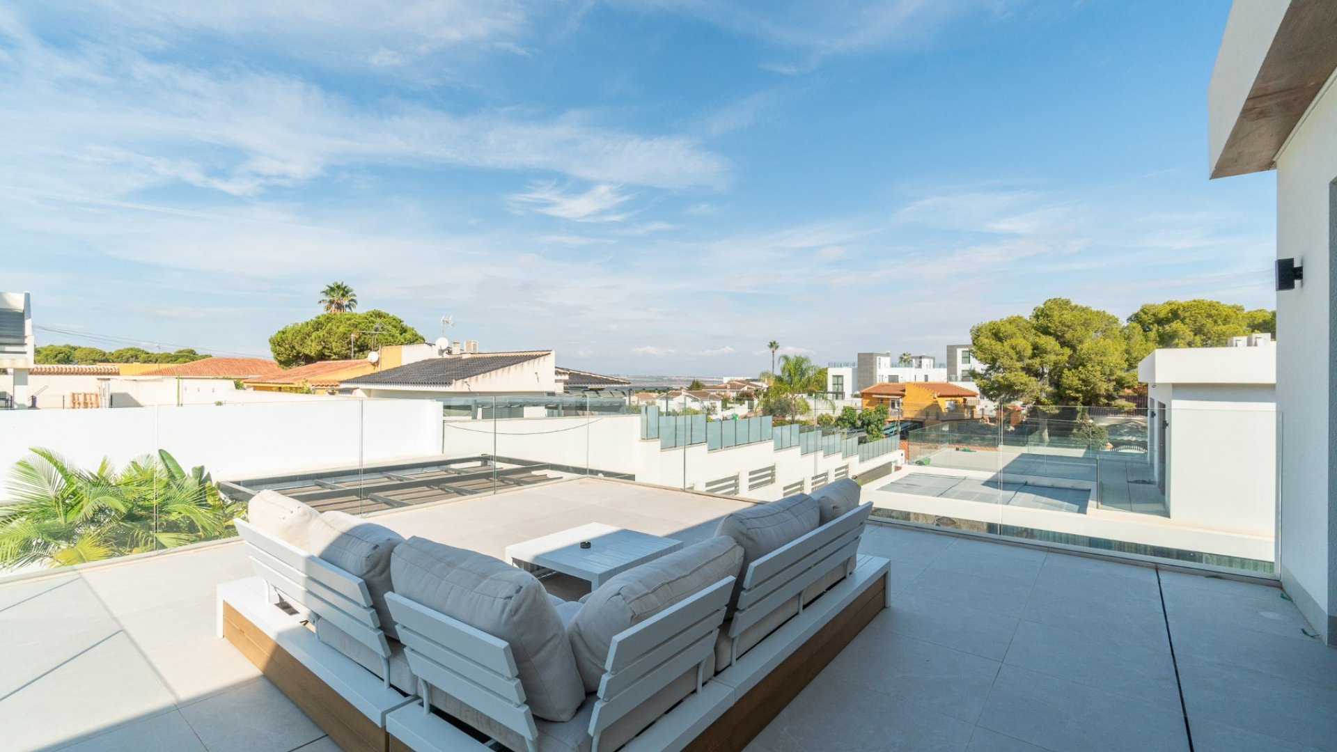 Reventa - Chalets -
Torrevieja - Los Balcones