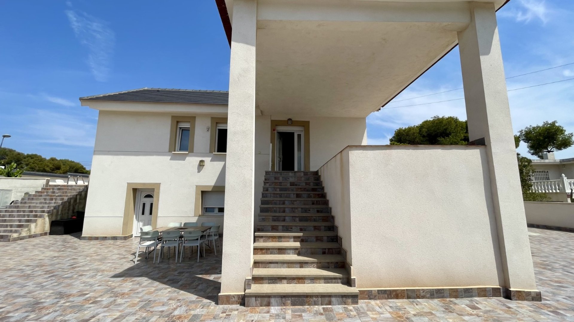 Reventa - Chalets -
Torrevieja - Los Balcones